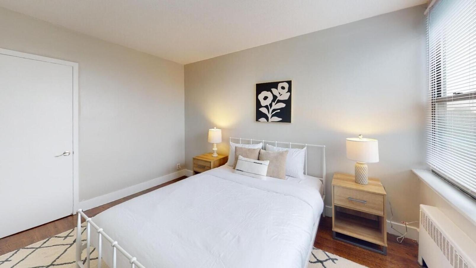Avenue A909 Comfy 2br, Pool, Gym, Parking Apartment