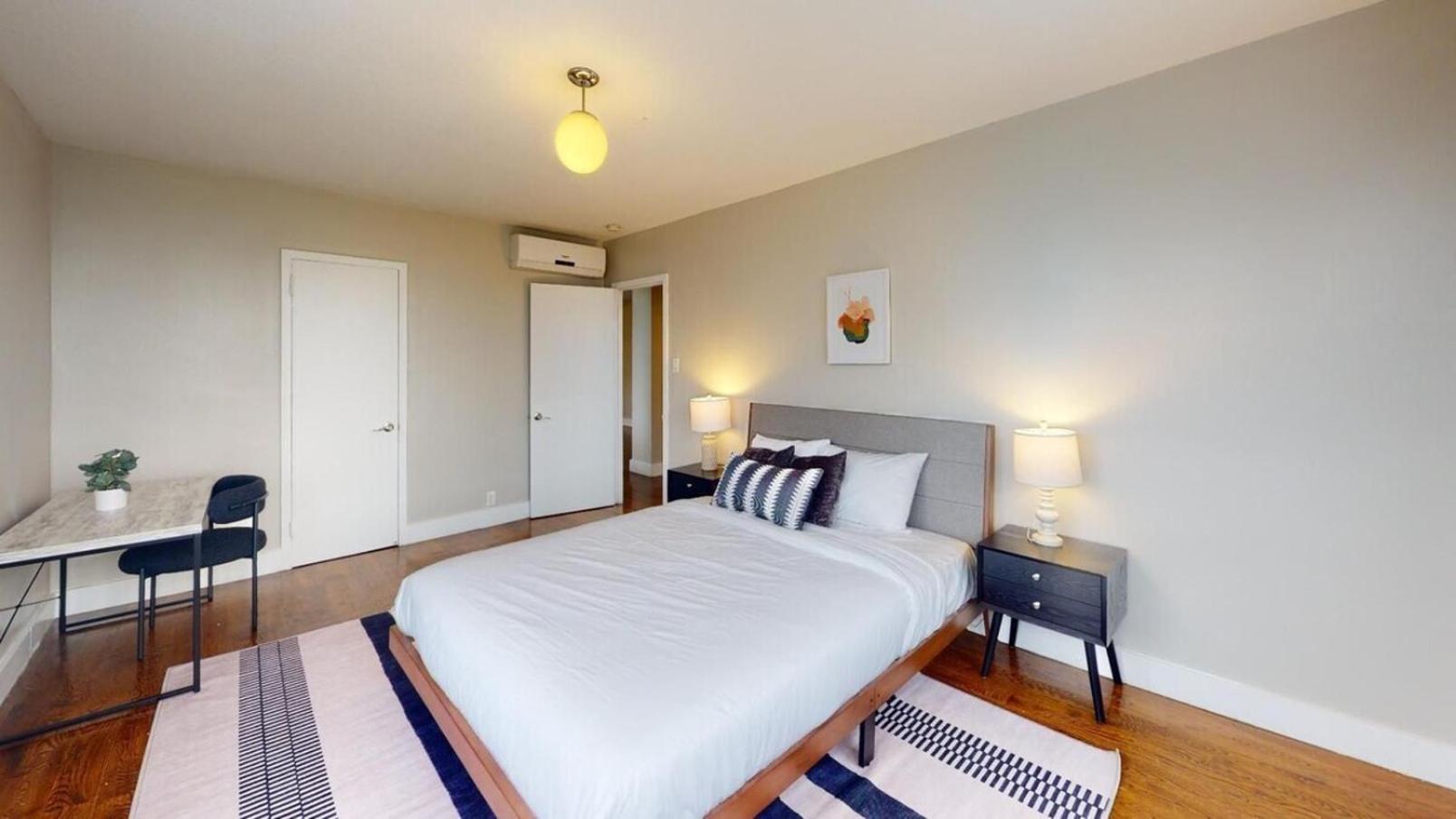 Avenue A909 Comfy 2br, Pool, Gym, Parking Philadelphia
