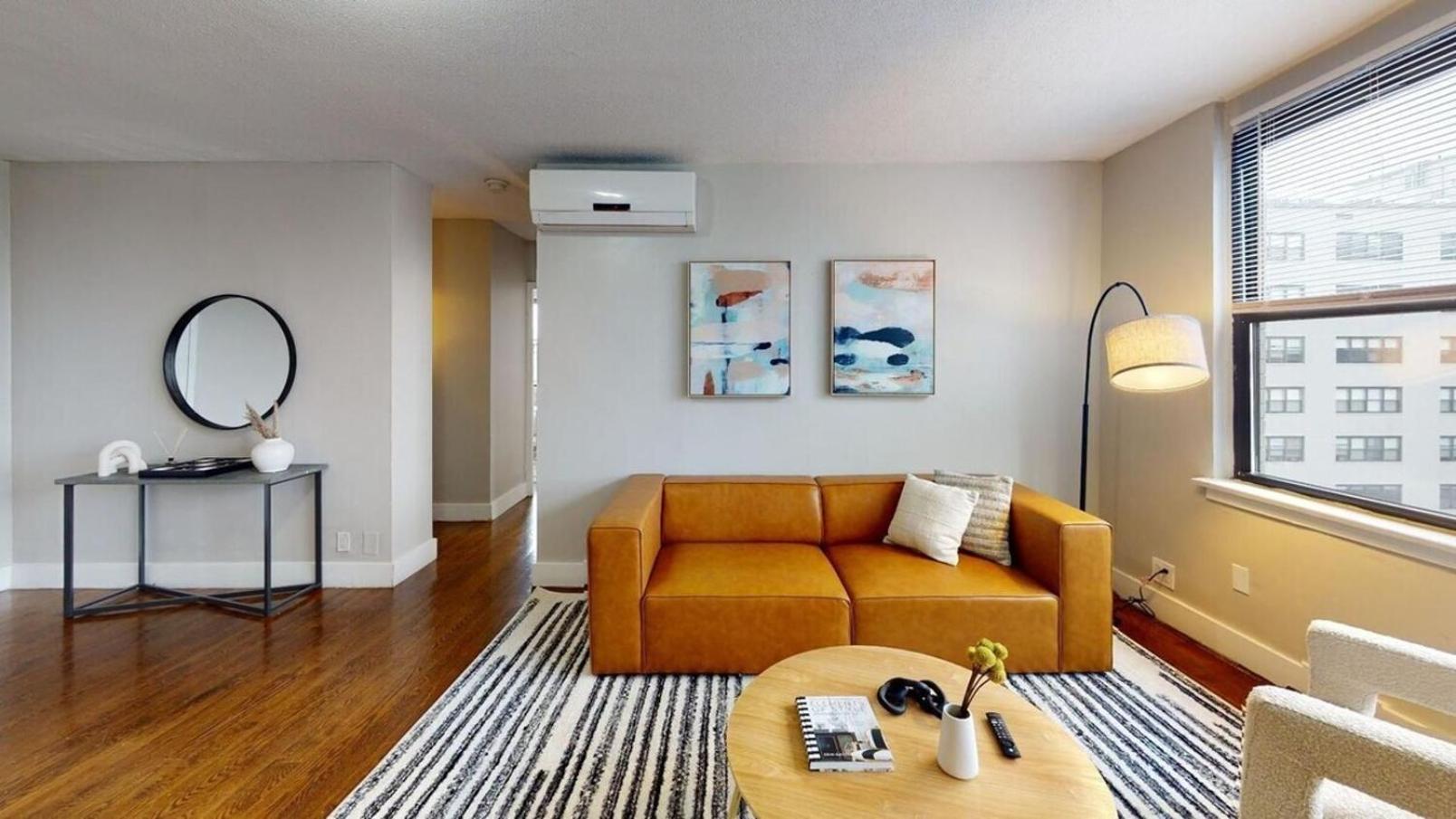 Avenue A909 Comfy 2br, Pool, Gym, Parking Apartment Philadelphia